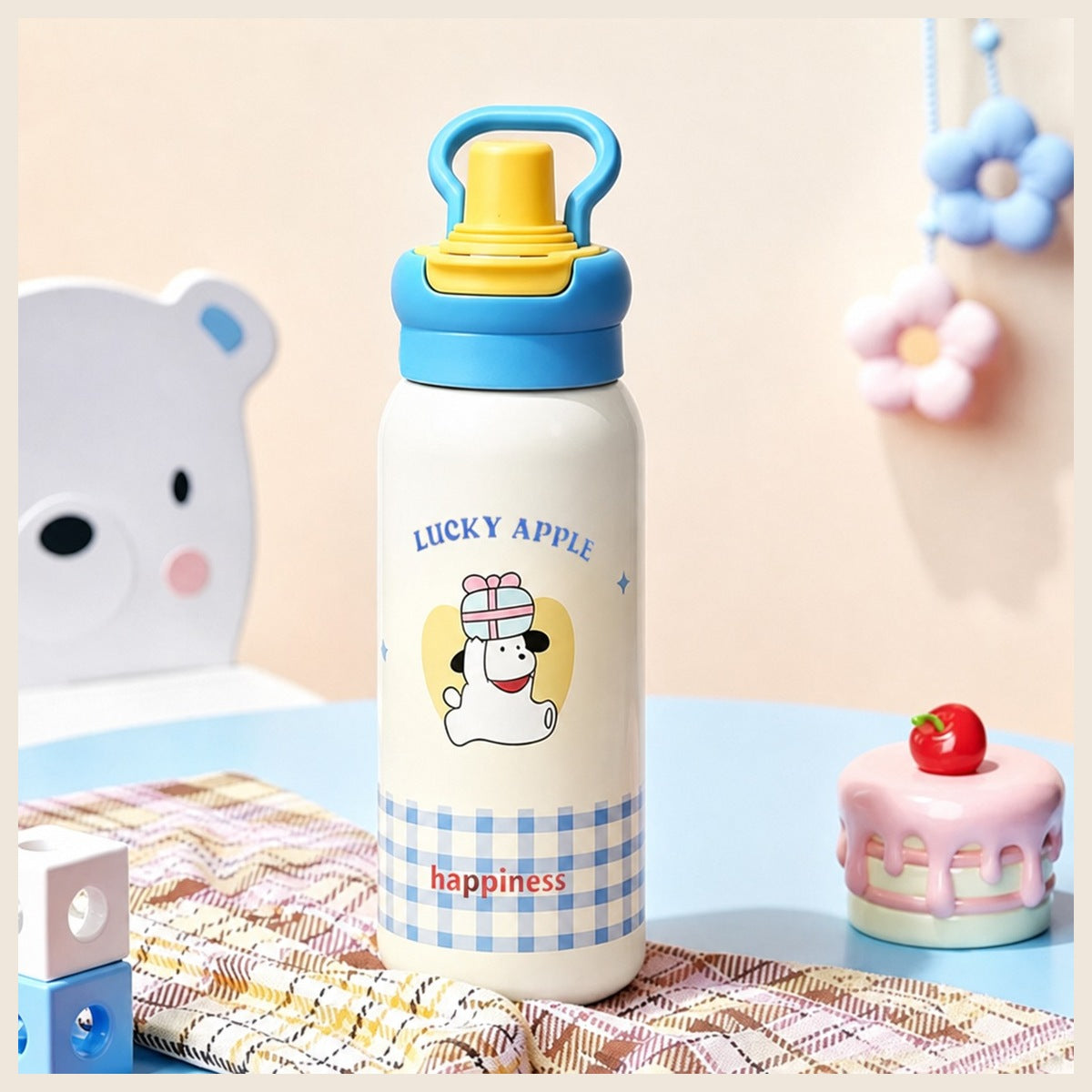 cartoon-kids-316-stainless-steel-insulated-straw-bottle source-proven slot-03 alternate real lifestyle view