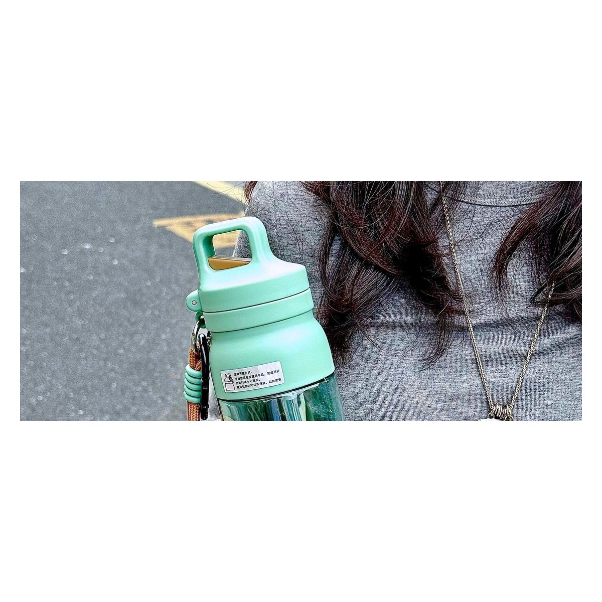 One-Touch Dual-Drink Tritan Straw Bottle