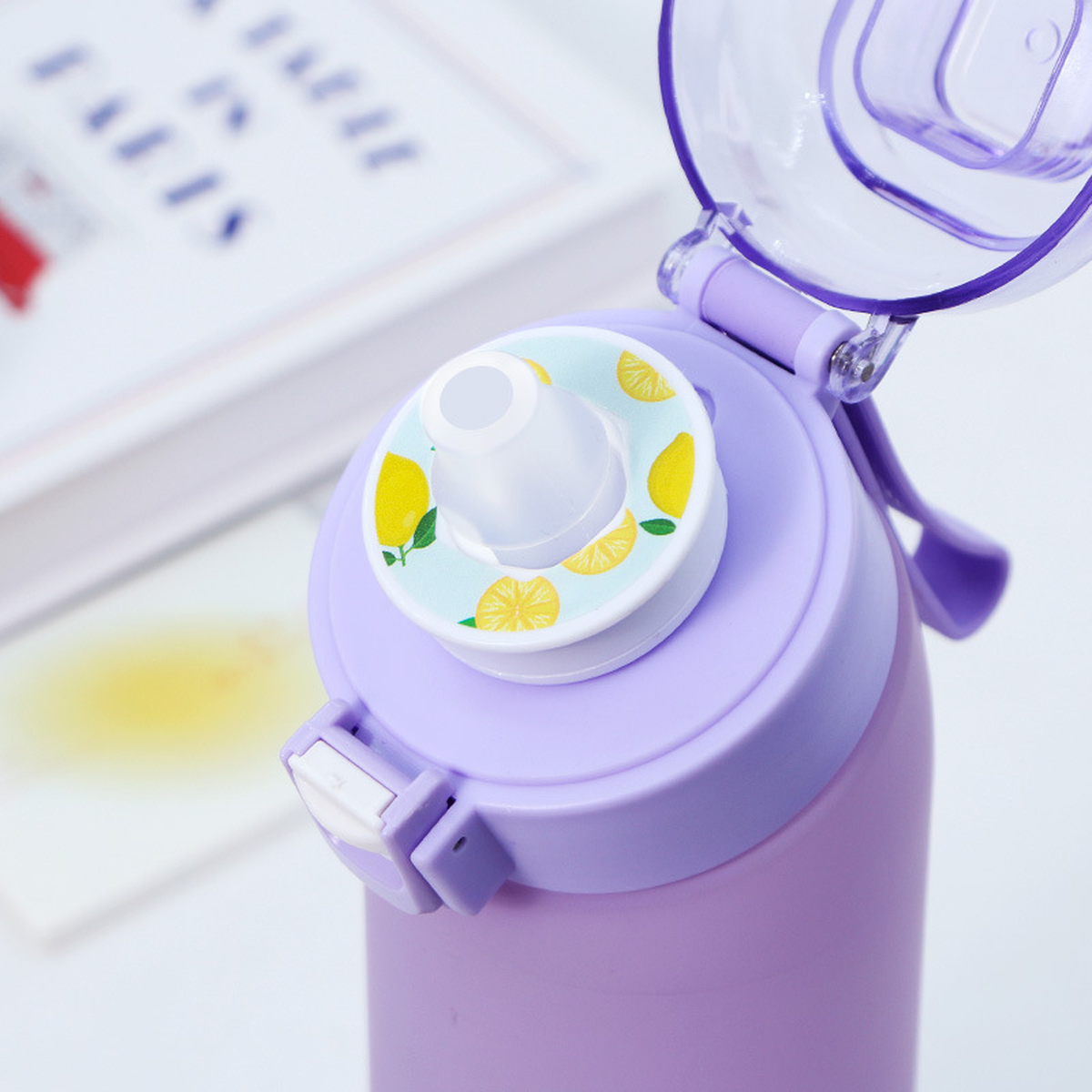 large-capacity-tritan-fragrance-sports-bottle gallery-03 alternate_view_or_source_proven_structural_detail sha256-a910c1ead32c